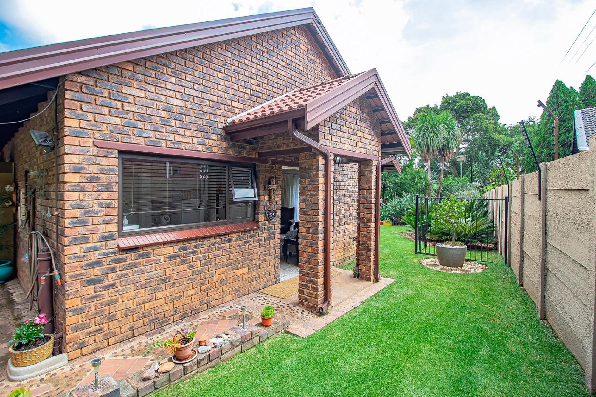Leozet Self Catering Apartment Pretoria-Noord Eksteriør billede