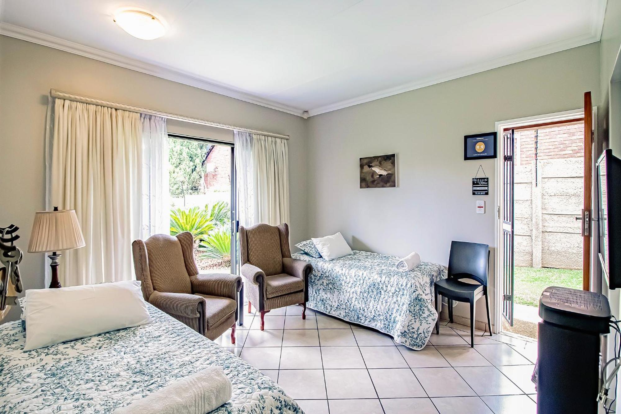 Leozet Self Catering Apartment Pretoria-Noord Eksteriør billede