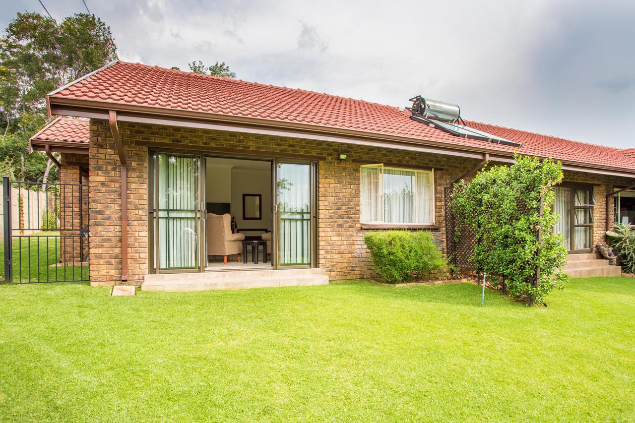 Leozet Self Catering Apartment Pretoria-Noord Eksteriør billede